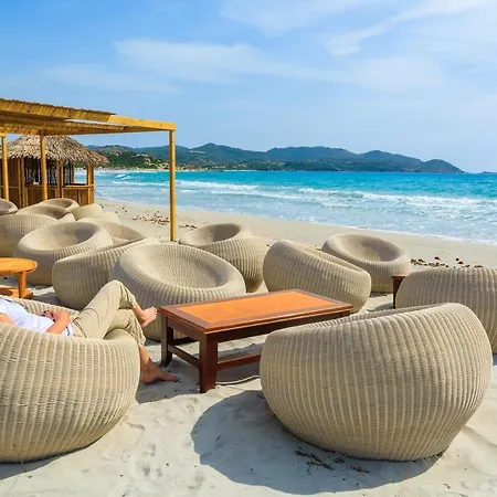 Vicinissima Alle Favolose Spiagge Di Villa